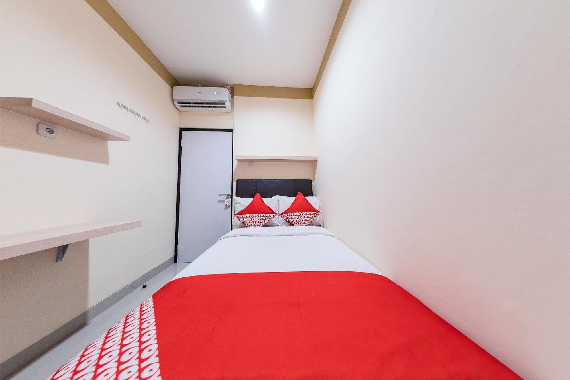 Hotel Vaccinated Staff - OYO 478 Balcon Biru Giacarta Esterno foto